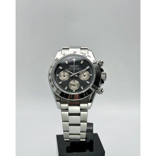 Custom Seiko Mod • Matte Black Steel Quartz Chronograph Daytona • 39.5mm